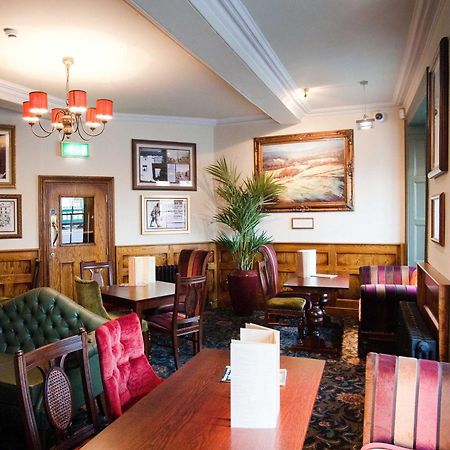 The Unicorn Hotel Wetherspoon Ripon Zewnętrze zdjęcie
