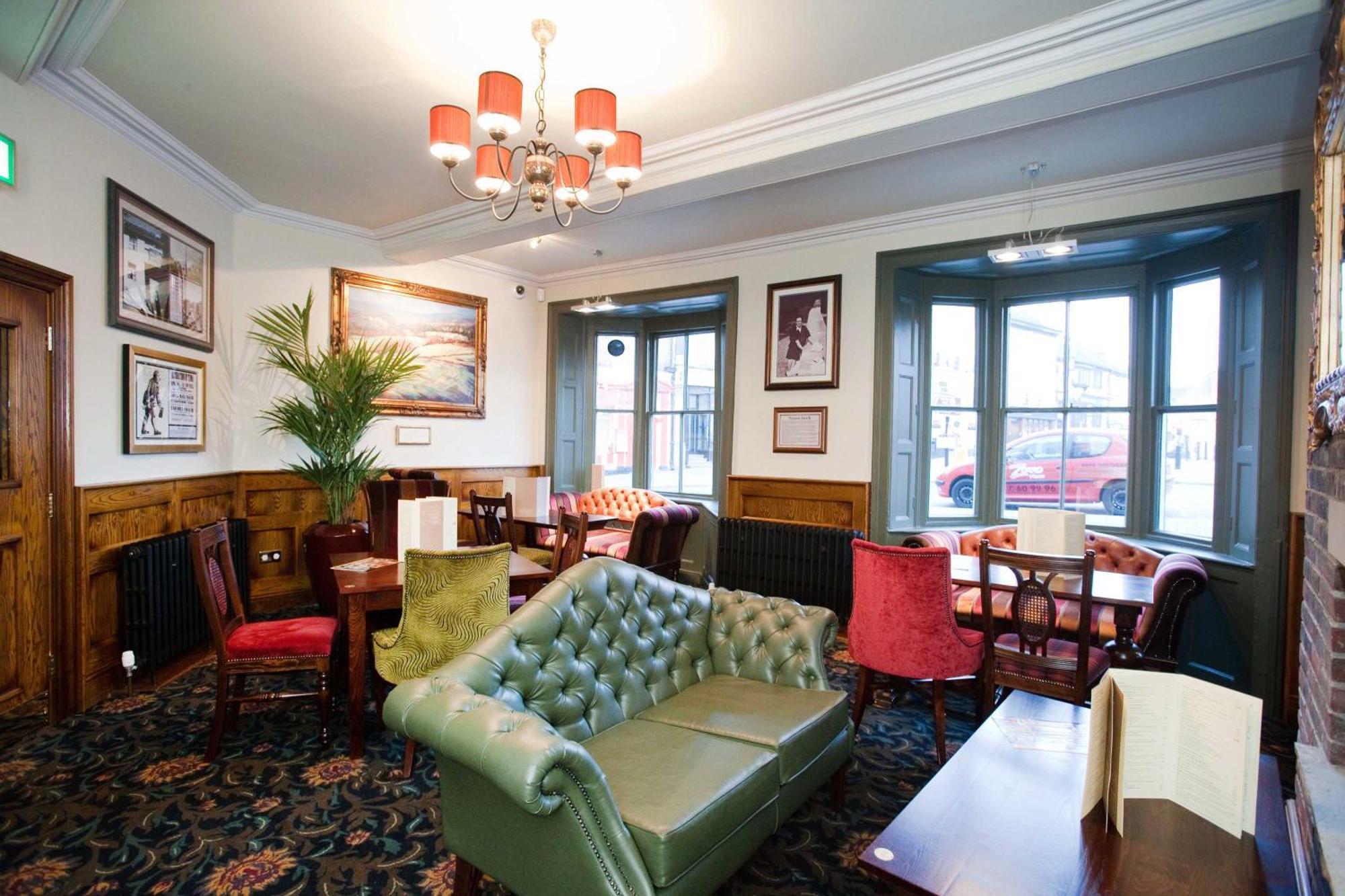 The Unicorn Hotel Wetherspoon Ripon Zewnętrze zdjęcie