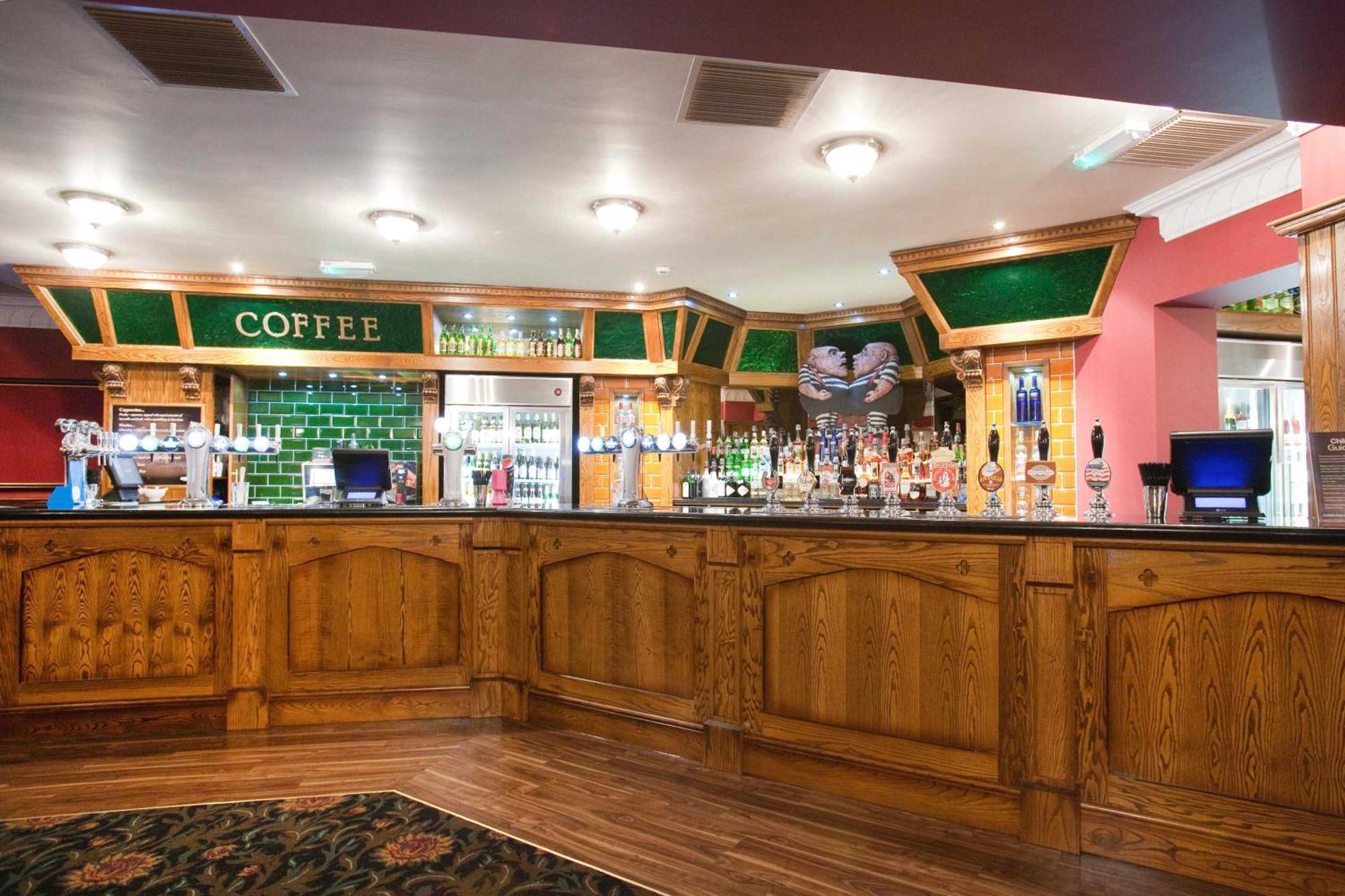 The Unicorn Hotel Wetherspoon Ripon Zewnętrze zdjęcie