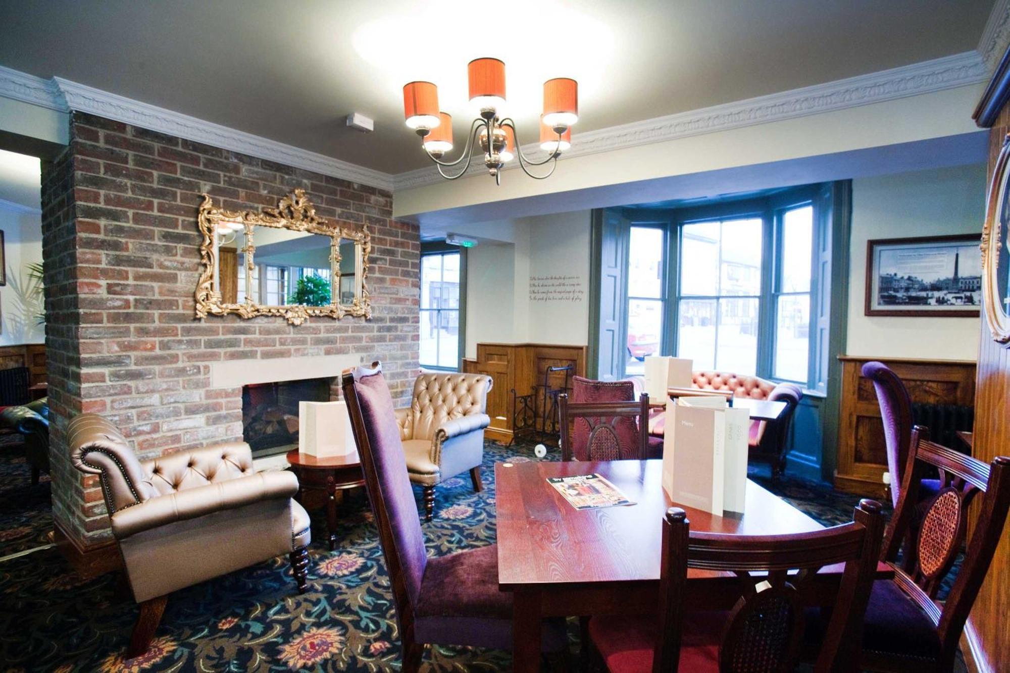 The Unicorn Hotel Wetherspoon Ripon Zewnętrze zdjęcie