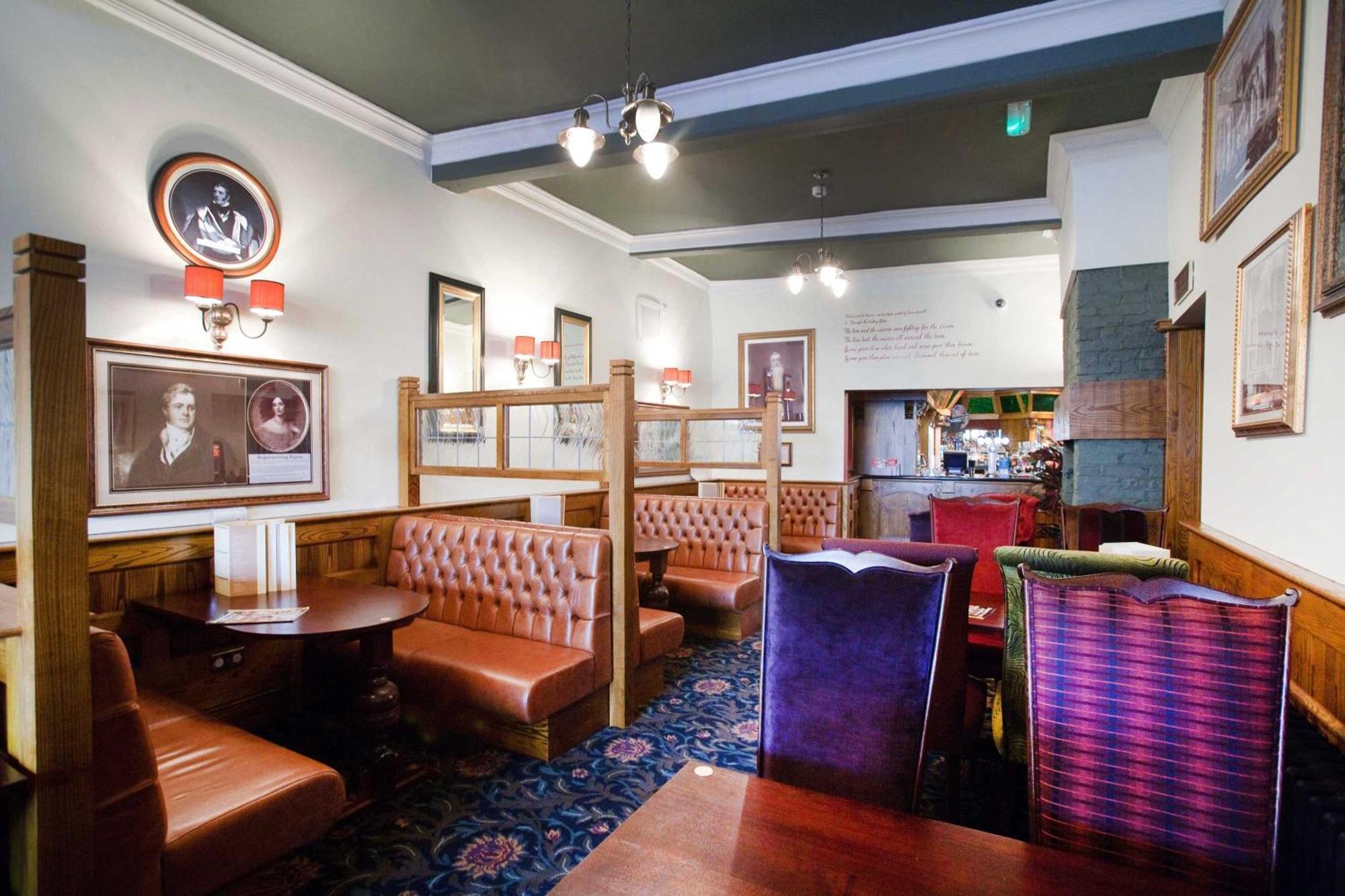 The Unicorn Hotel Wetherspoon Ripon Zewnętrze zdjęcie
