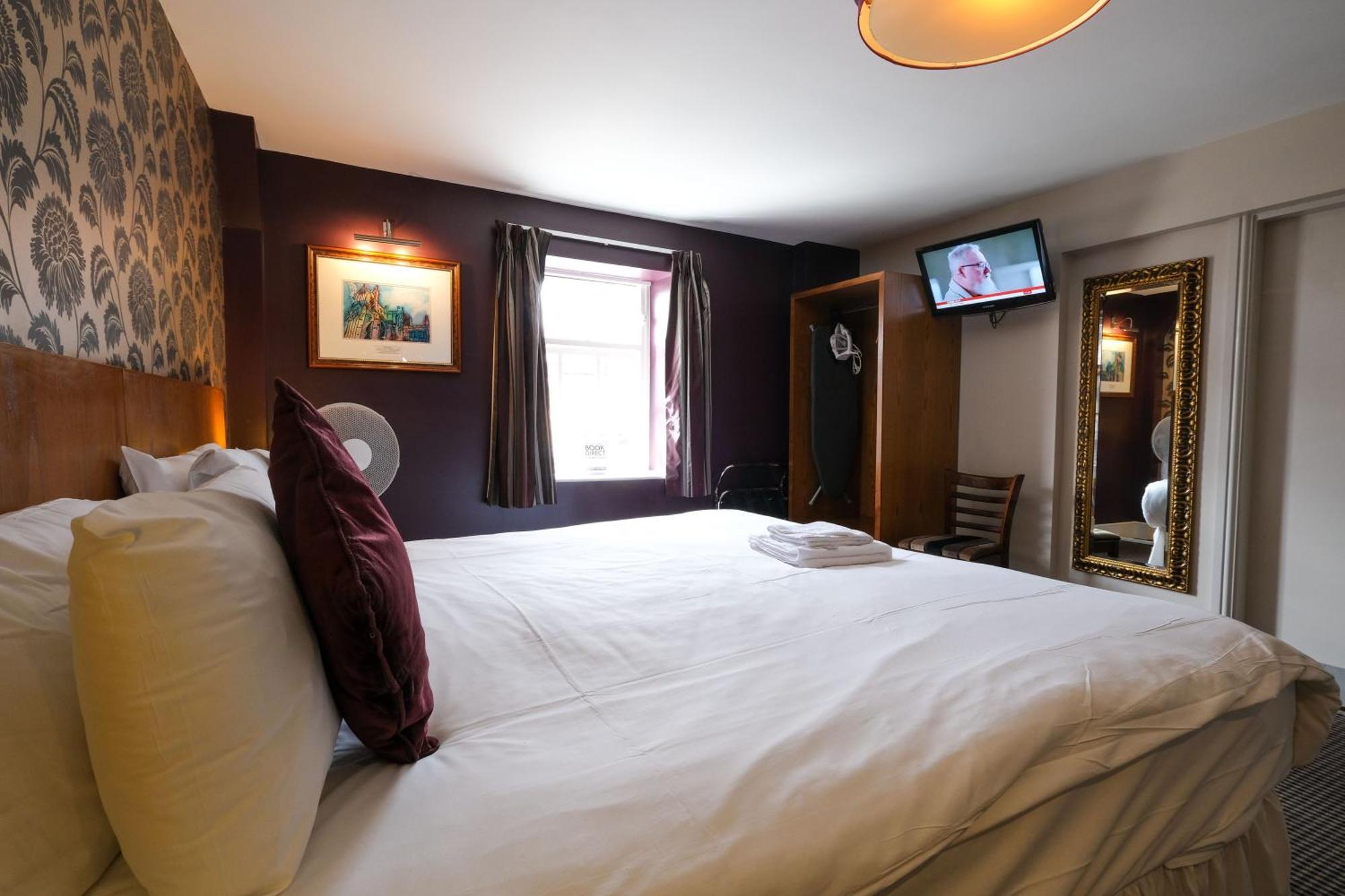 The Unicorn Hotel Wetherspoon Ripon Zewnętrze zdjęcie