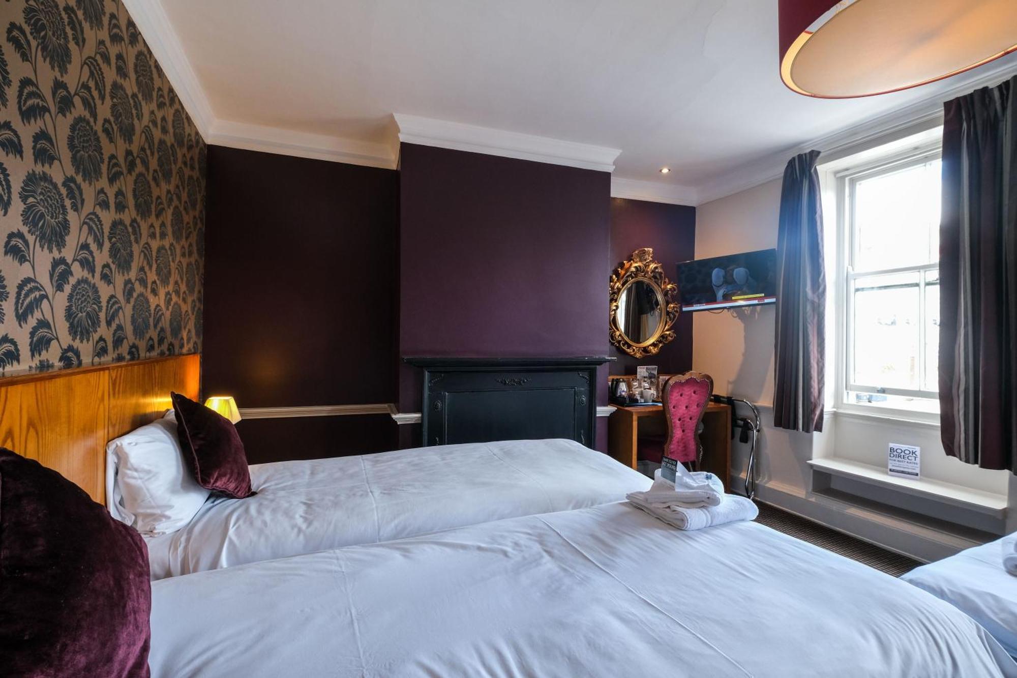 The Unicorn Hotel Wetherspoon Ripon Zewnętrze zdjęcie